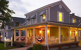 Skaneateles Suites And Boutique Hotel